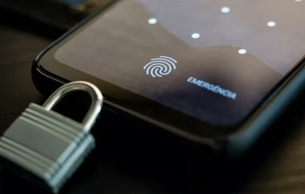 Learn how to protect your cell phone with this free antivirus app